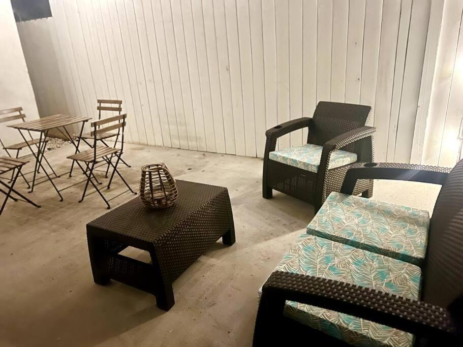 מיאמי Intimate Casita Mia Minutes Away From Airport, Calle 8, Brickell, Coral Gables, The Beach And More! מראה חיצוני תמונה